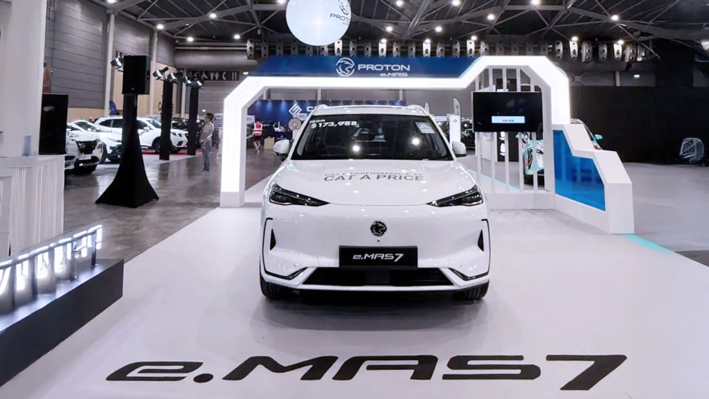 PROTON RE-ENTERS SINGAPORE WITH MALAYSIA’S BEST-SELLING&nbsp;EV